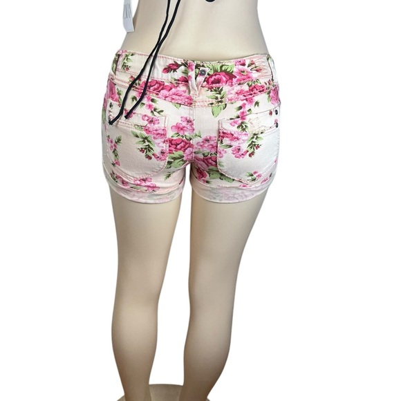 Vanilla Star.   Pink and Cream Jean Shorts with Floral Design - Picture 2 of 5